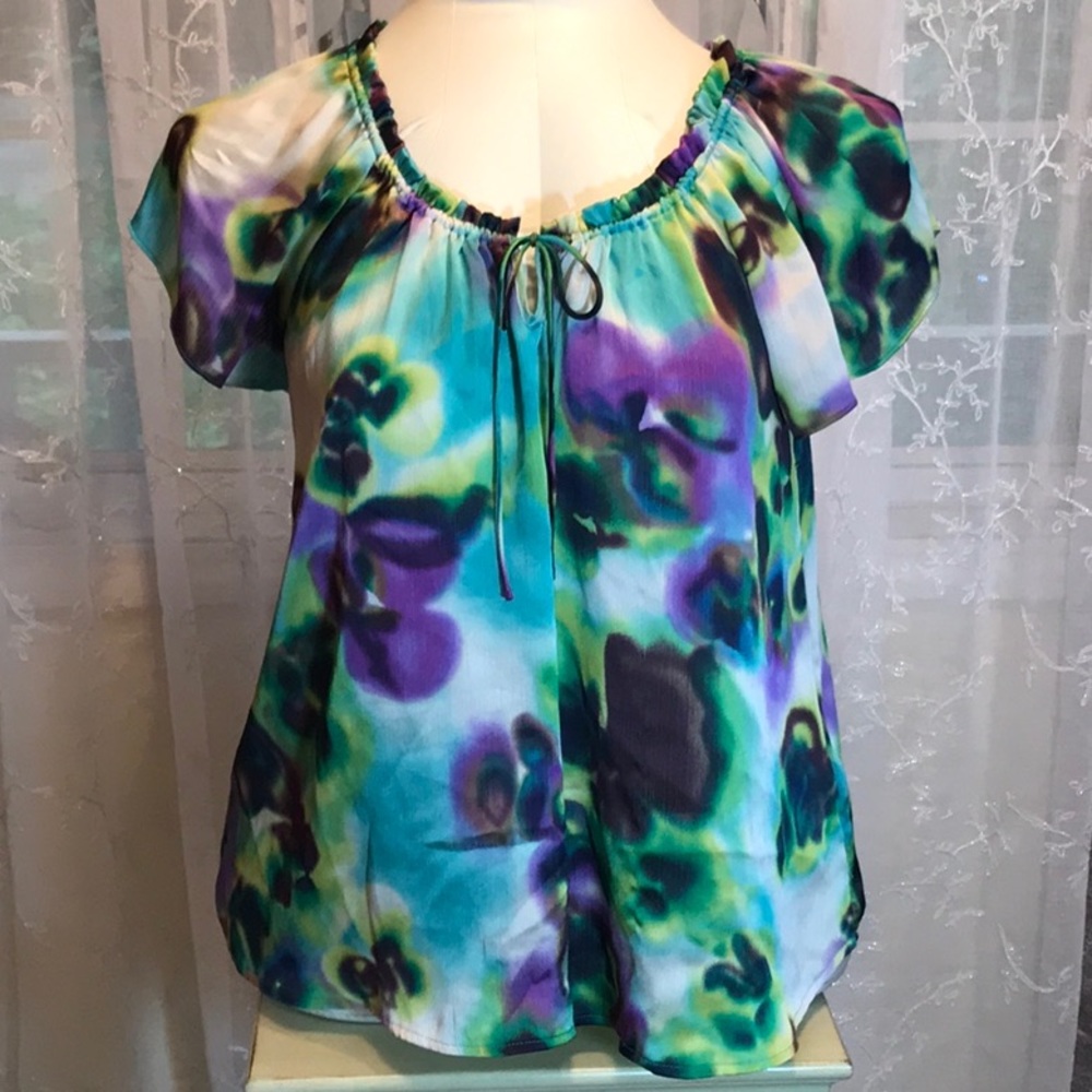 Pansy top 🍏